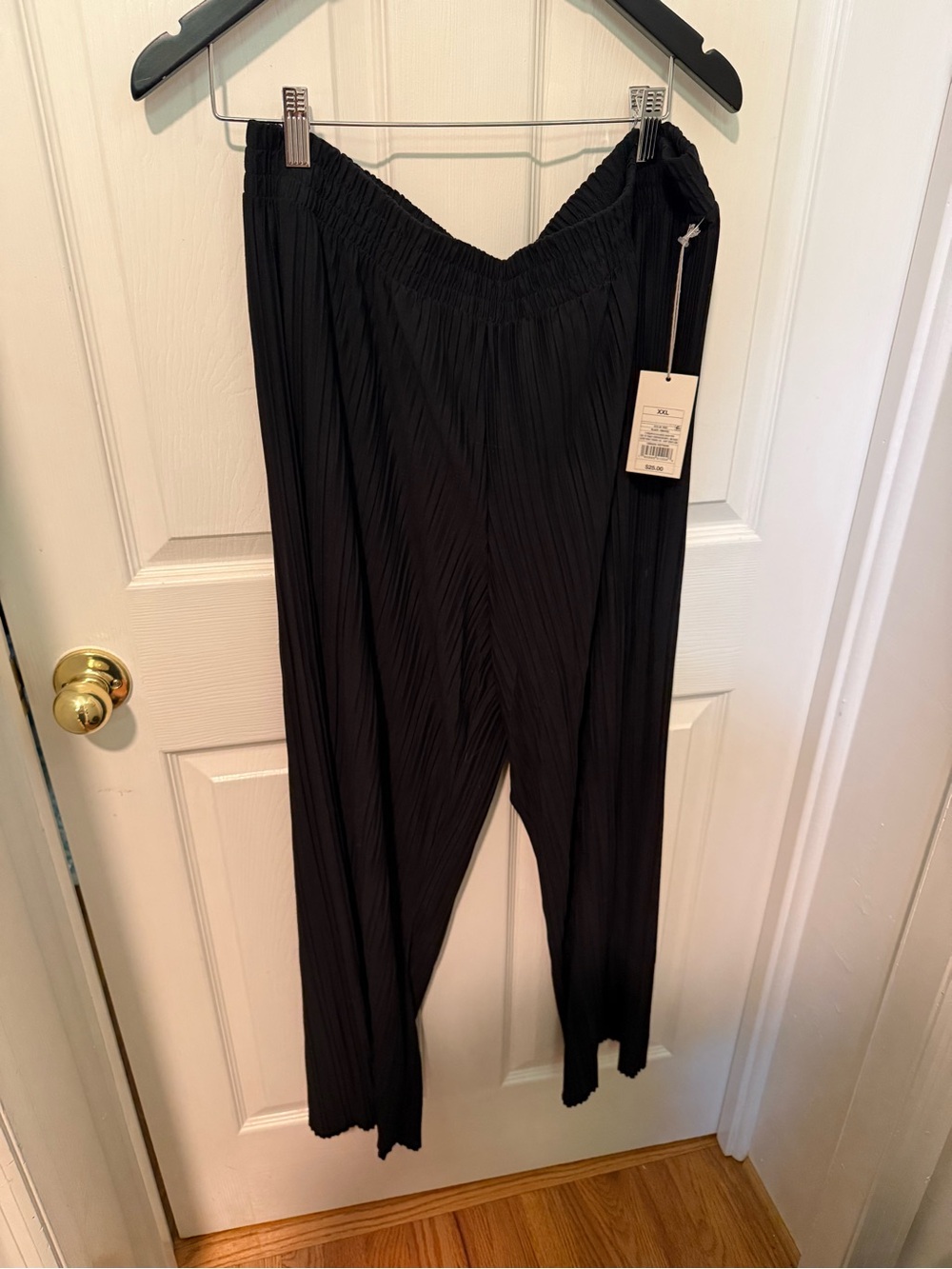 a new day Black Pleated pants XXL